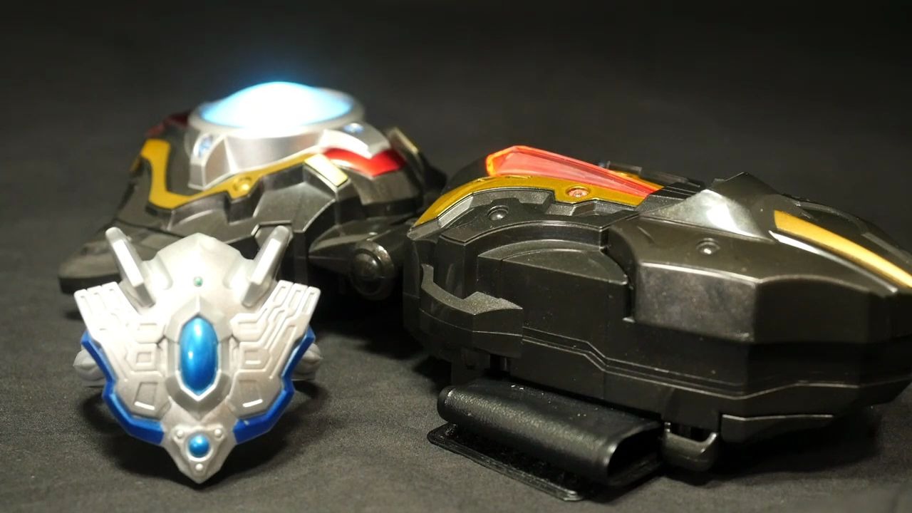 youtube转载泰迦奥特曼平成奥特曼手镯第二弹