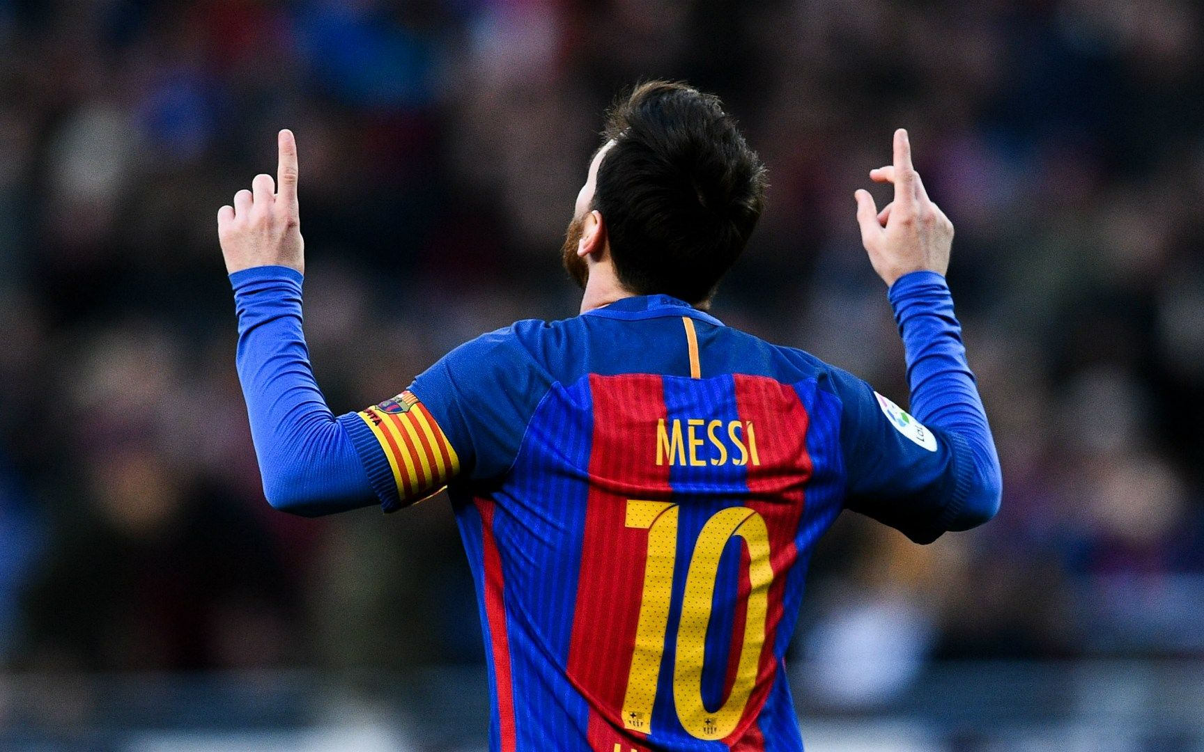 永远的巴萨10号-永不落幕的王者