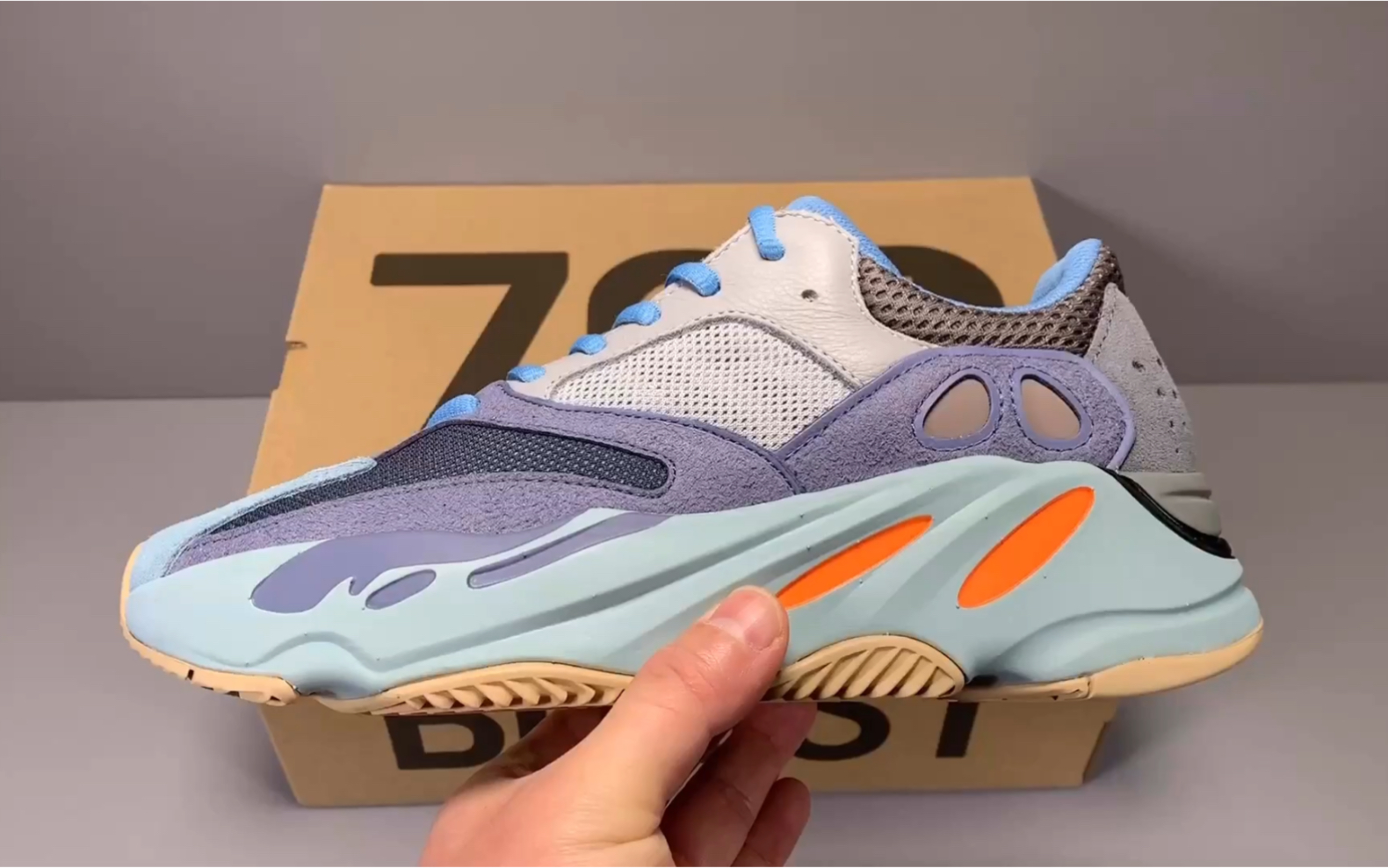 【权威实拍】yeezy 700 carbon blue 碳蓝
