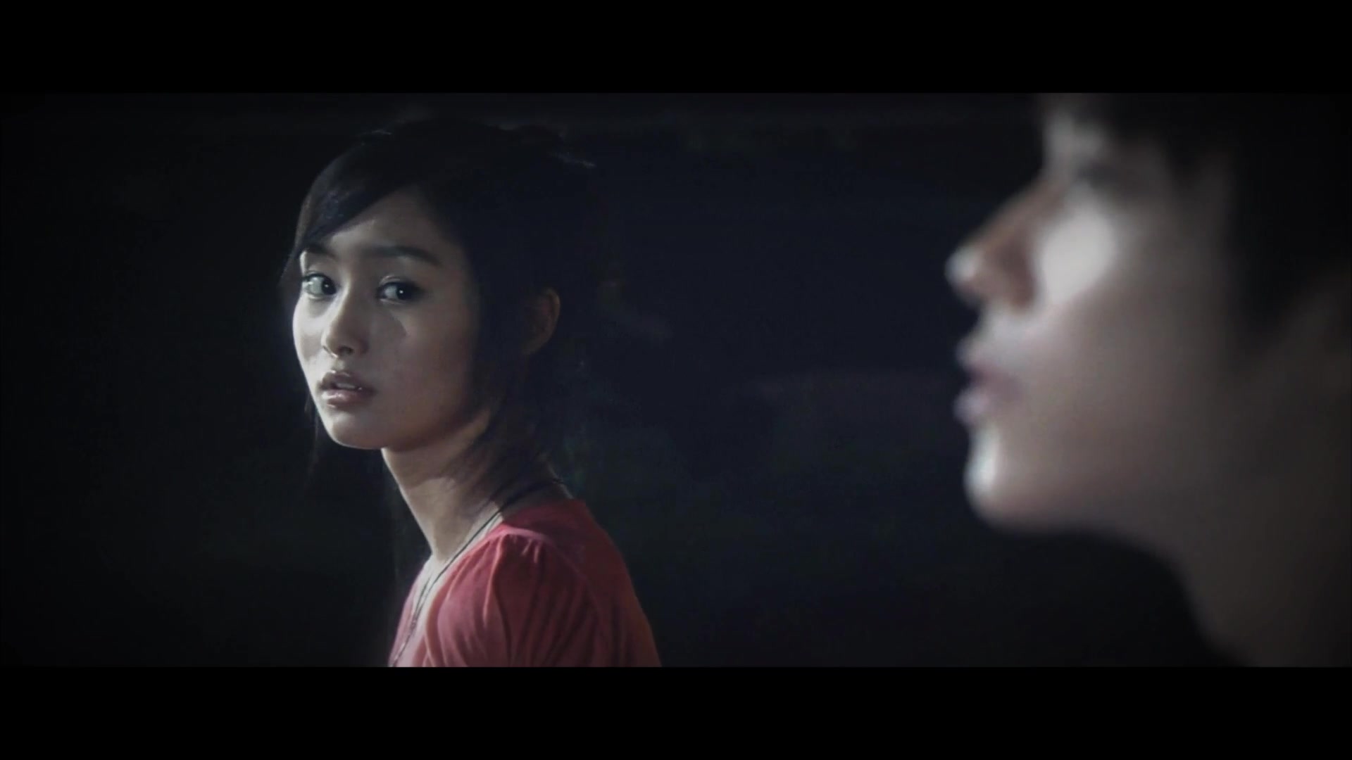 忽那汐里佐藤健