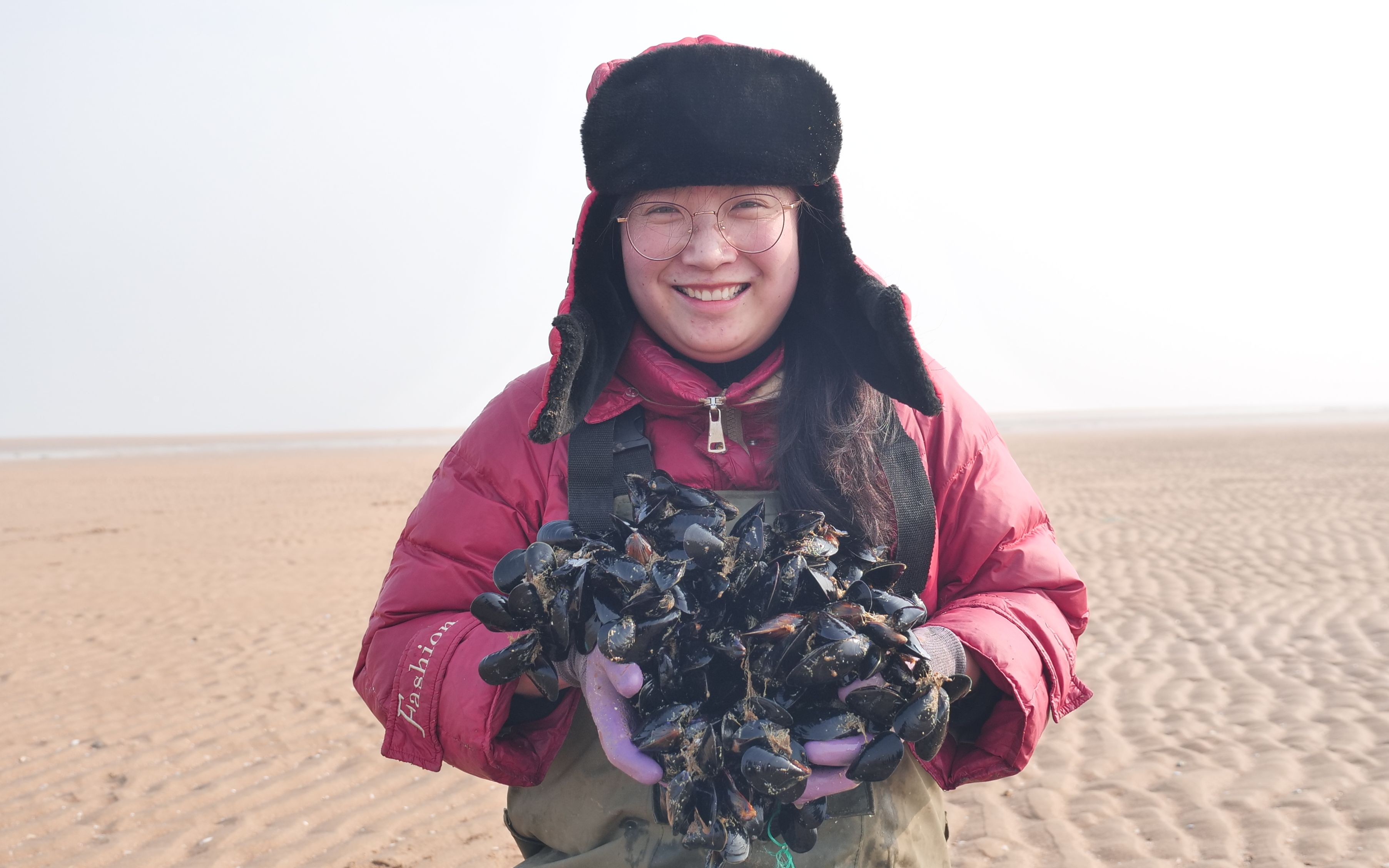 大梅23年第一次赶海就爆筐啦,两儿子太胖,大梅苦恼和大家取取经-灬小