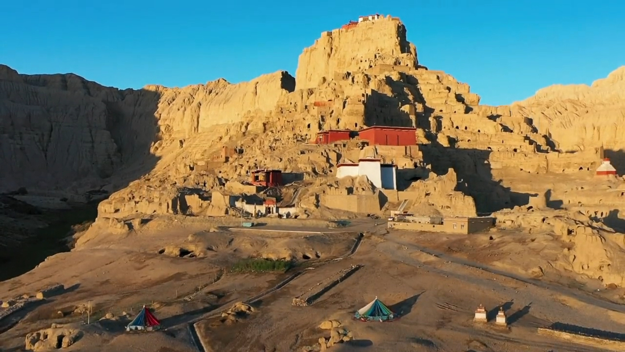 古格王朝 遗址,一夜之间消失的王国,迷一