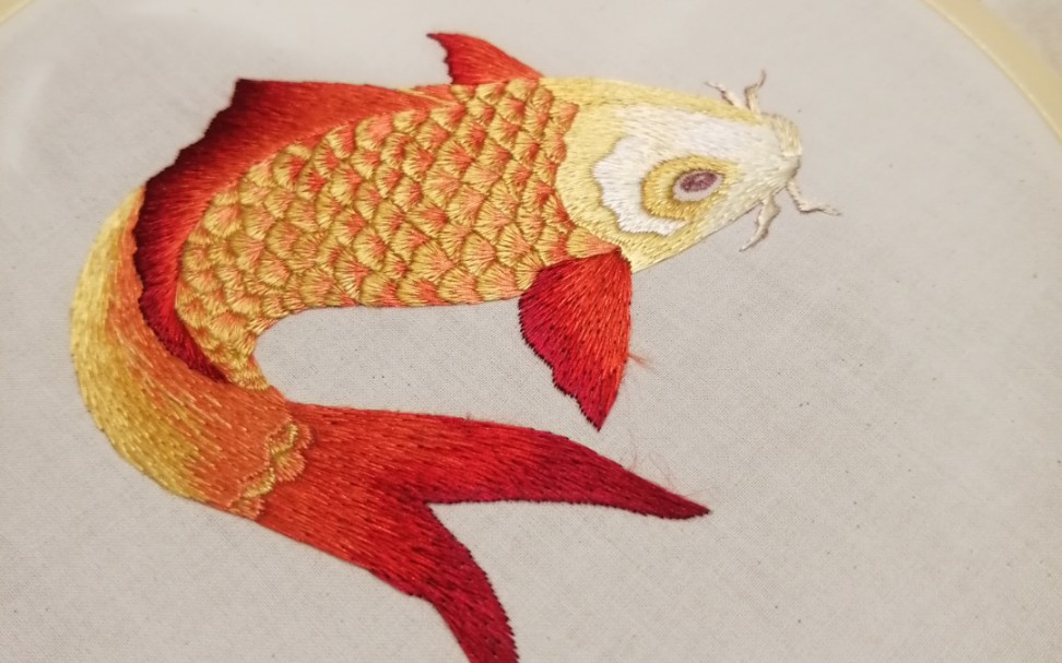 【苏绣】绣一条敦厚的锦鲤