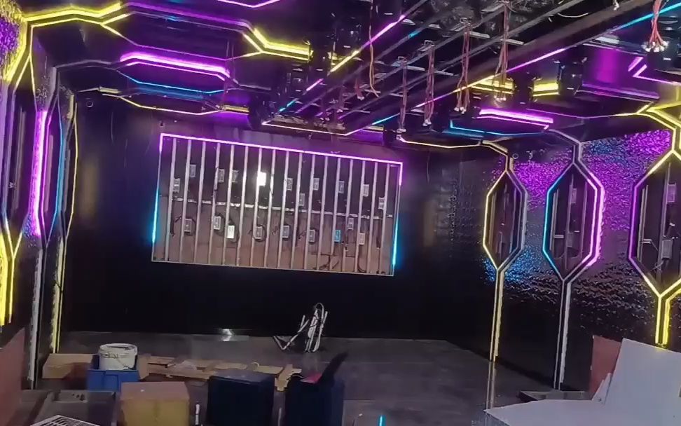 玉林ktv包房麦爵士madrix幻彩灯条灯带智能像素灯摇头灯智能灯光