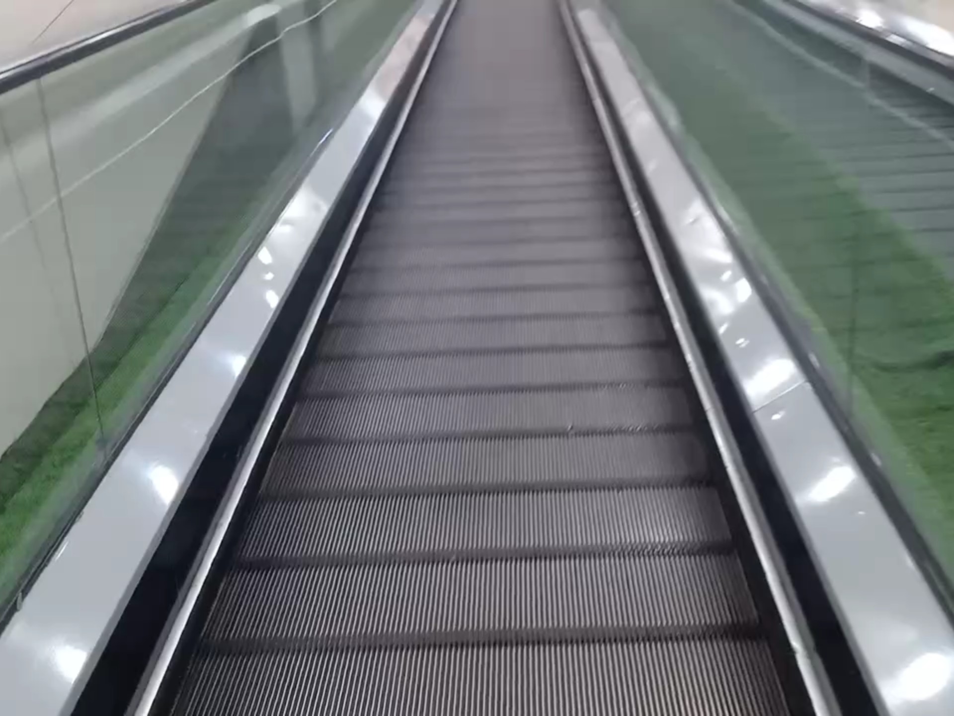 的西子奥的斯star自动人行道扶手电梯