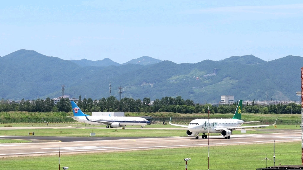 春秋航空a320起飞