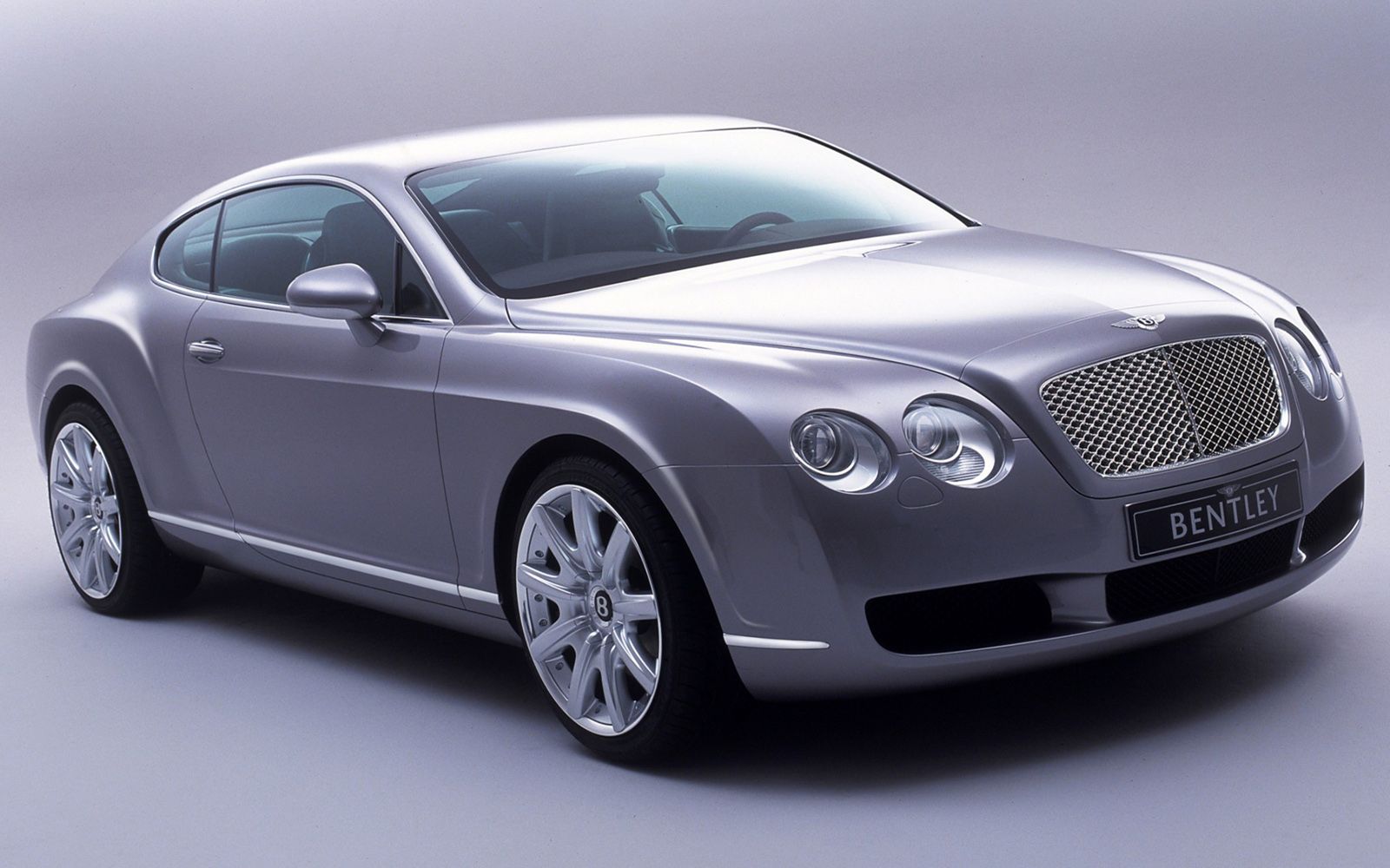 【老物搬运】英伦豪门——2003款宾利欧陆gt双门跑车山道激情试驾全