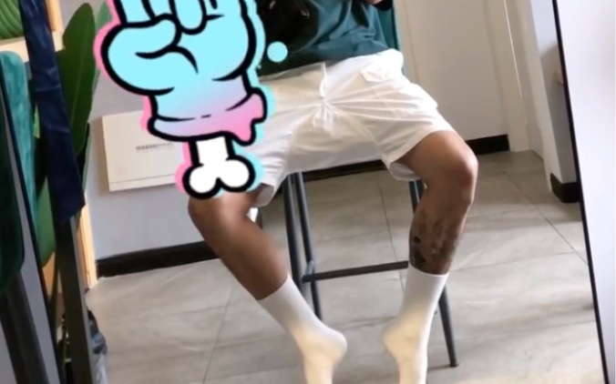 白袜体育生帅哥卡点视频看到就是爽到