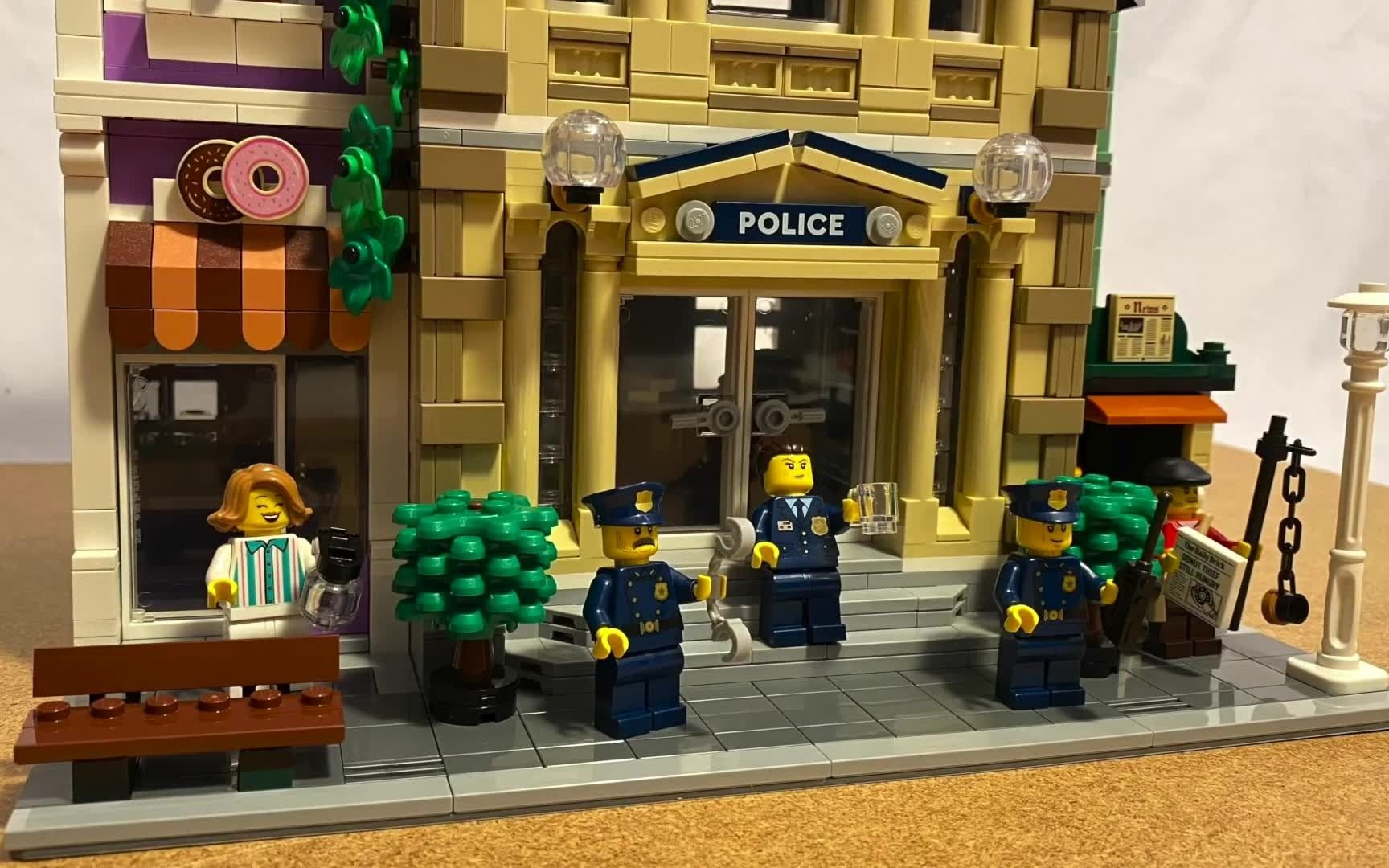 搭建乐高模块化警察局建筑_哔哩哔哩 (゜-゜)つロ 干杯~-bilibili