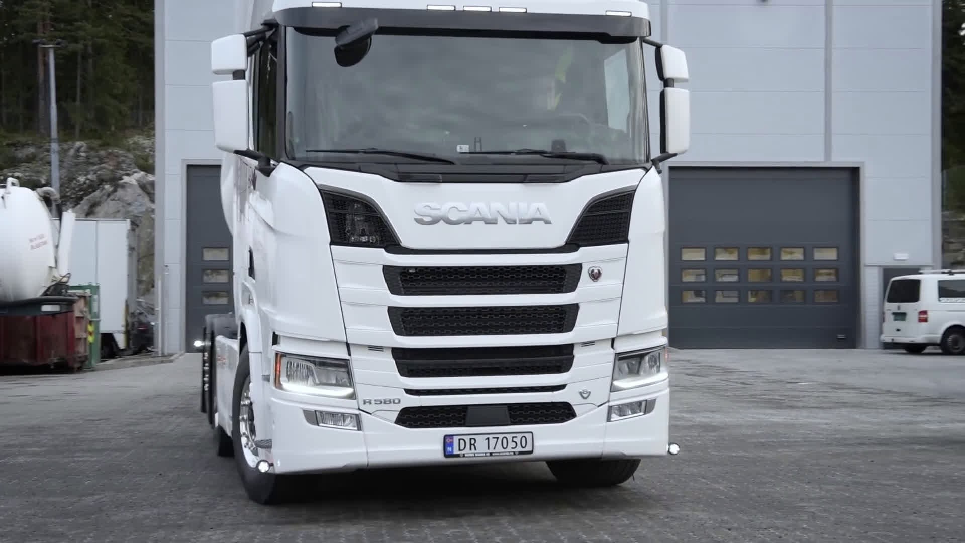 "我希望我能拥有更多的新卡车!"斯堪尼亚r580(7系)