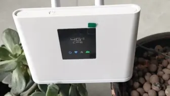 家里面宿舍没有WiFi流量不够用，可以看下这个无线路由器随身WiFi，支持台式电脑电视上使用，还可以在户外直播使用，网速快    丽云爱商城
