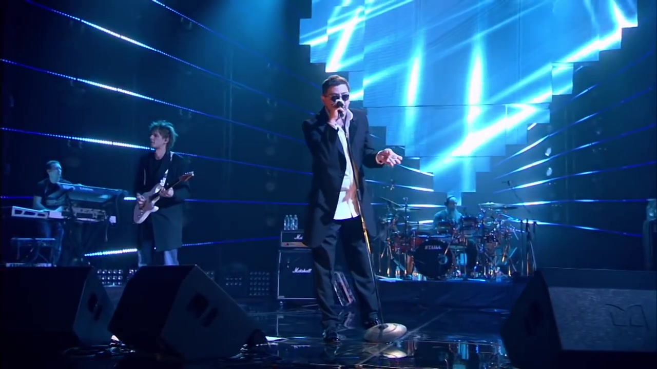 演唱会俄罗斯歌手格里高利列普斯liveincrocuscityhall2011