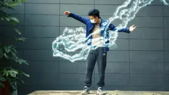 【AE教程】一个很不错的水流环绕人物特效效果！只需要AE就能完成！