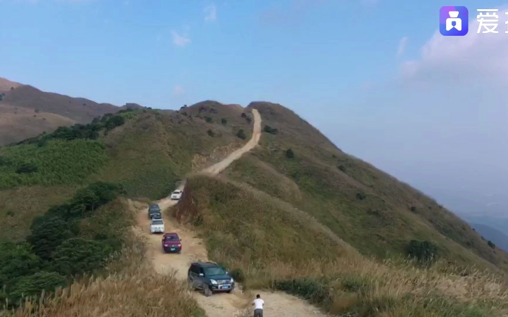 穿越惠州大南山丰田穿越者fortuner露营越野行车记录仪