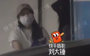 Download Video: 【吴奇隆刘诗诗】近期隆诗夫妇被狗仔拍到同框！