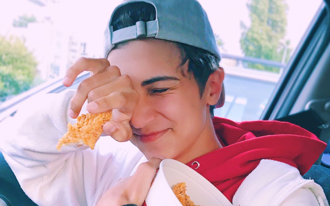 德国少年lukas rieger《side by sider》片段