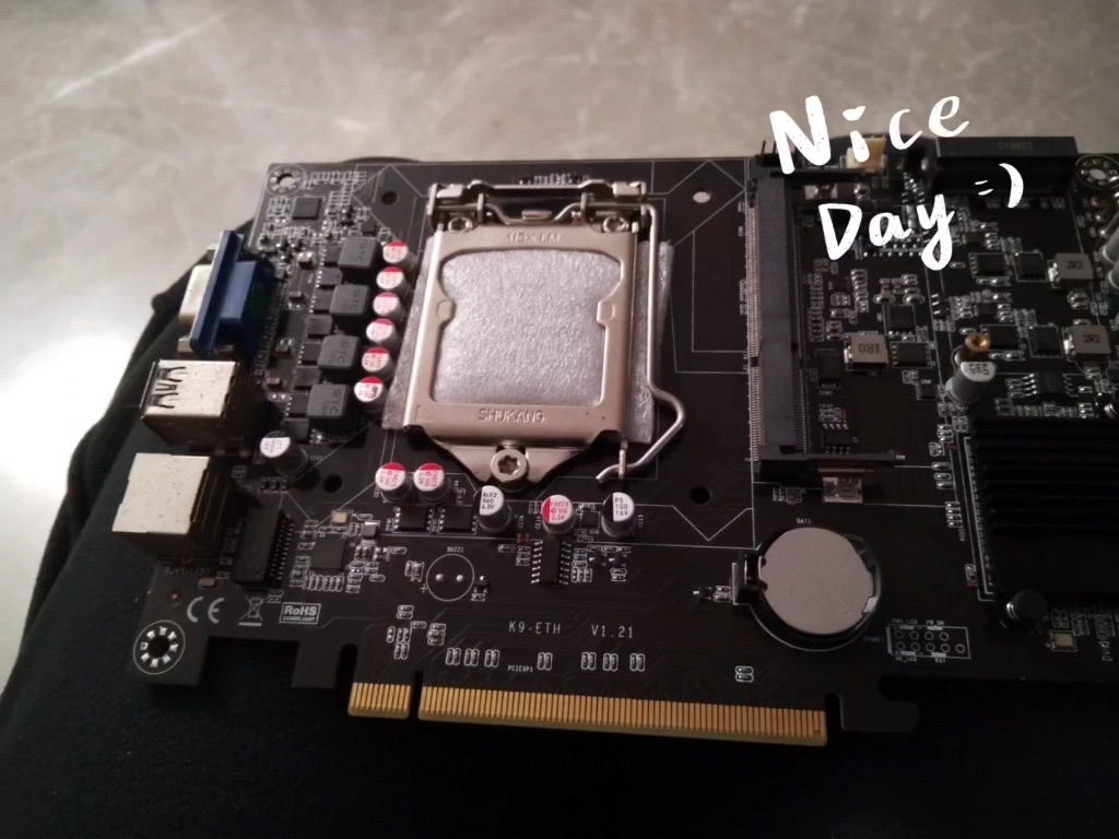 新电脑k9b75,日本bios电池,到时候加个i3三代,8 gb内存,我的世界服务