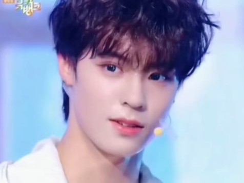 [陈炳帆]最新舞台ending太帅了!妈妈万是会选封面的真的太帅了!