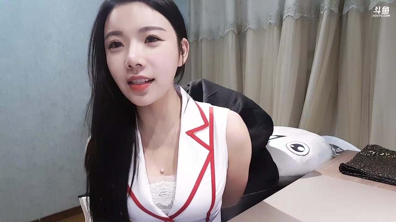 丽亚celiahunne 2018-10-30 15点场