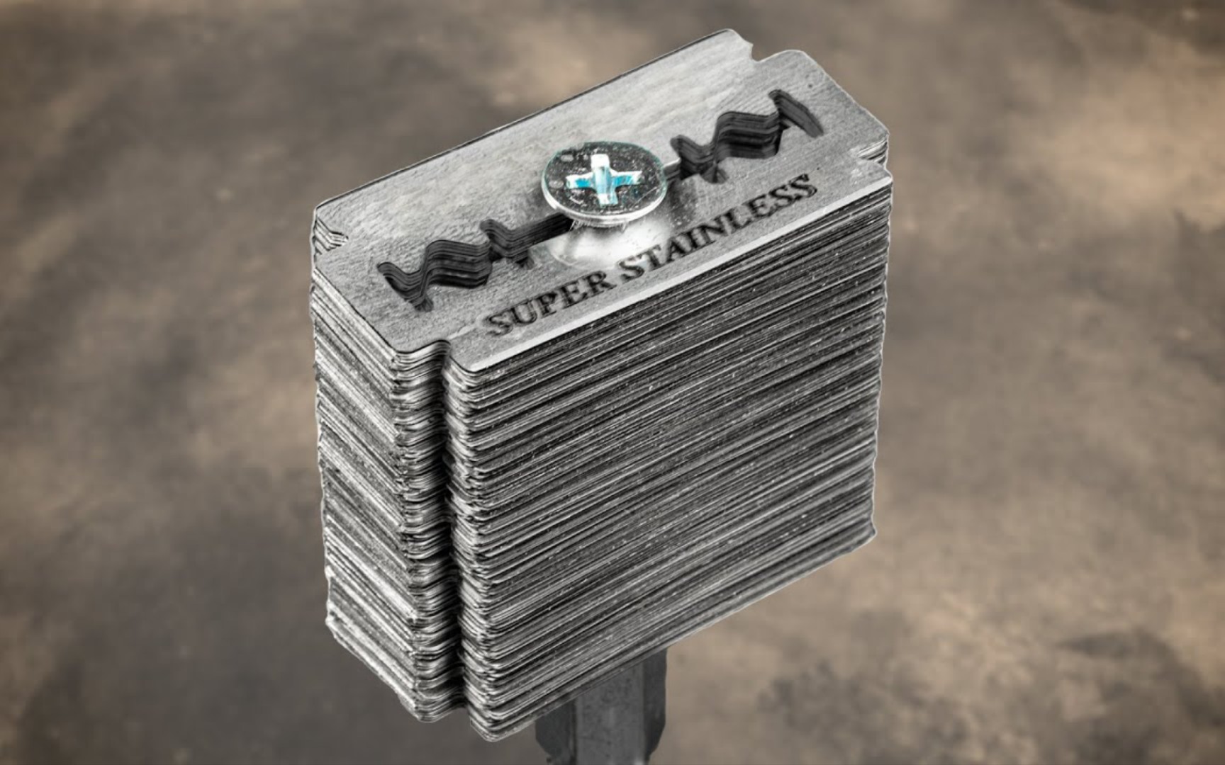 用老式刮胡刀片打一把锋利的刀!