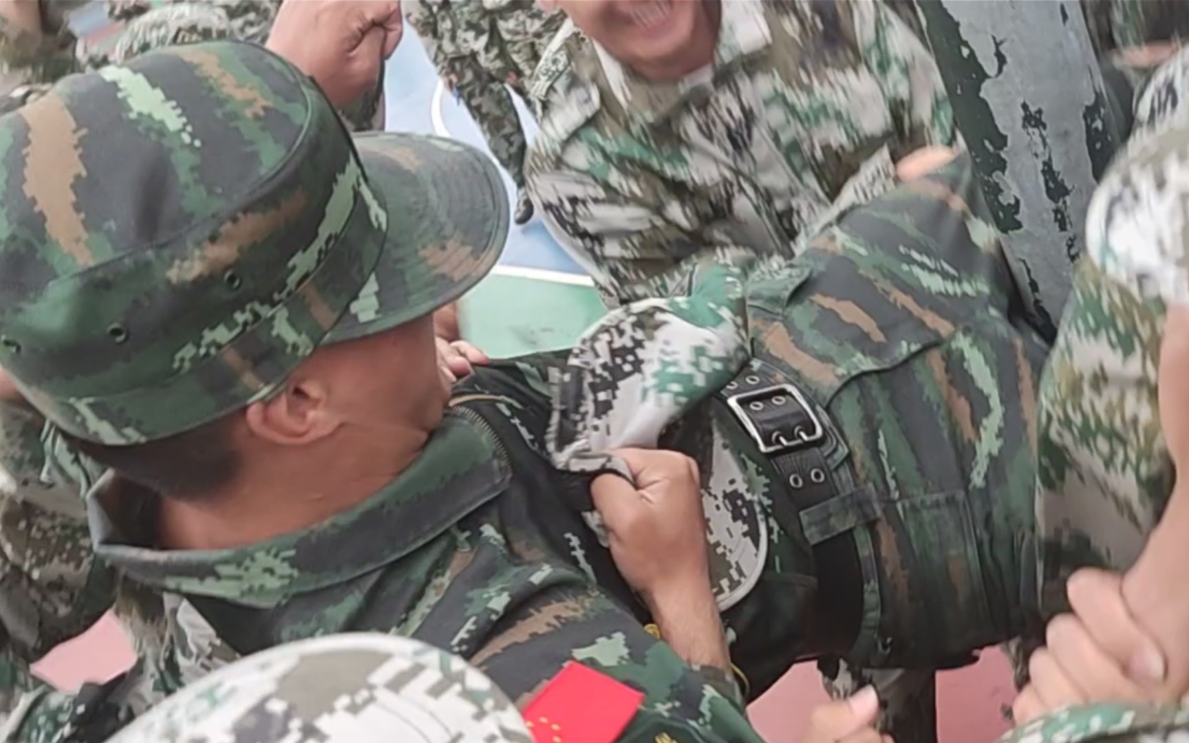 没有阿鲁巴的军训是不完整的