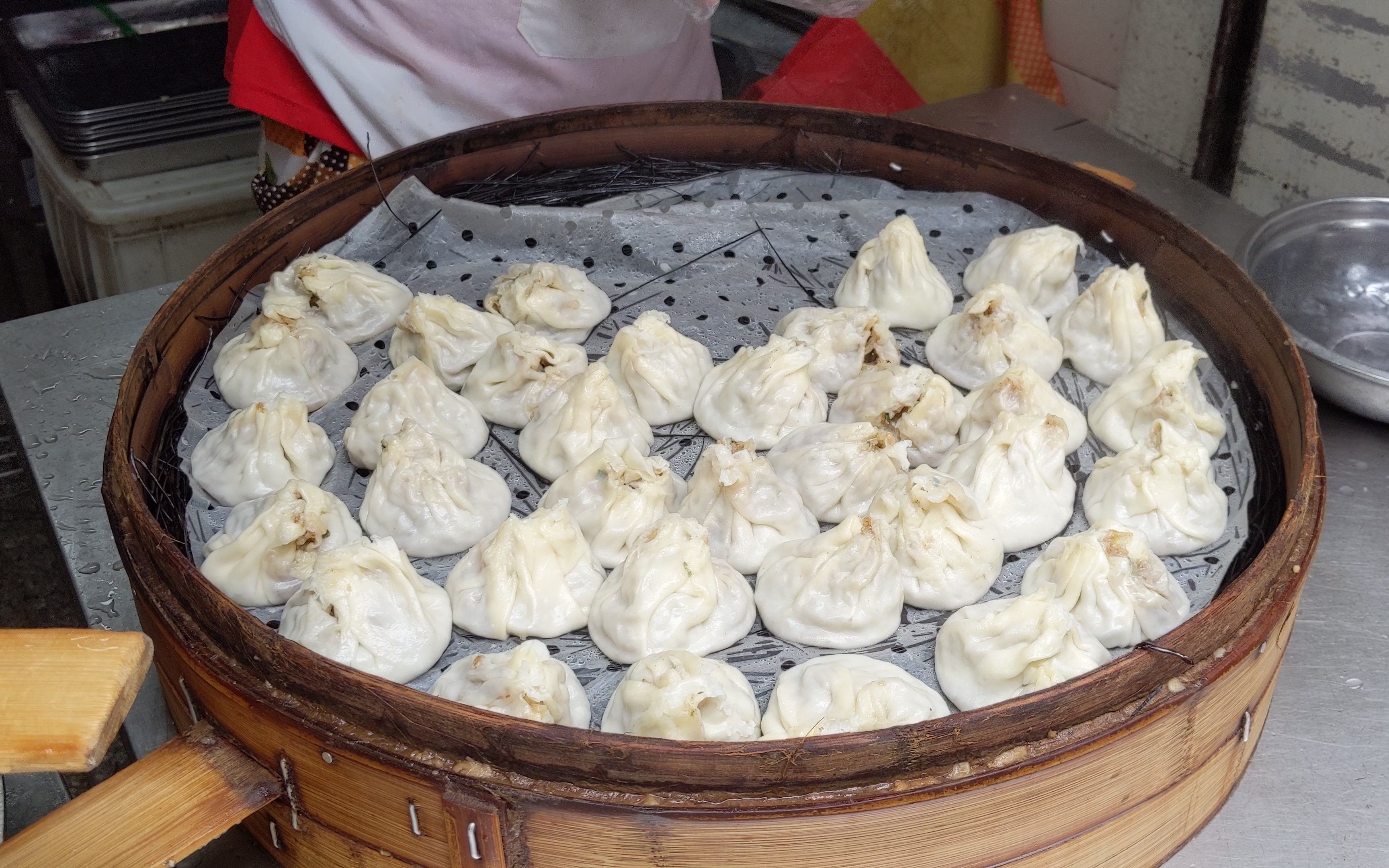 武汉的重油烧麦,有牛肉馅的_哔哩哔哩 (゜-゜)つロ 干杯~-bilibili