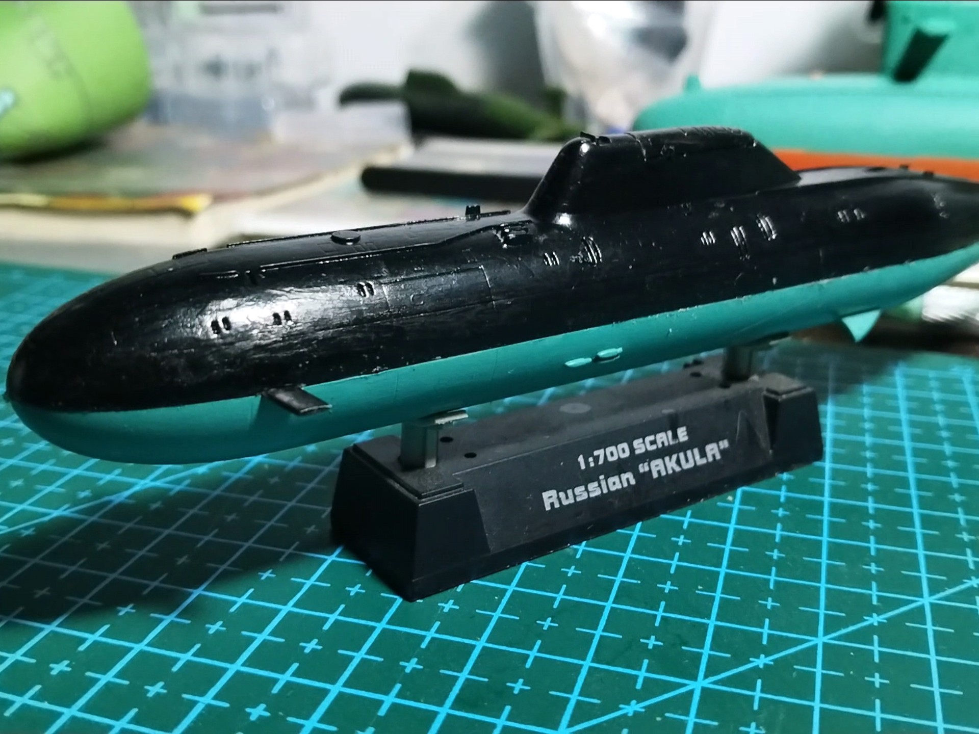 小号手1:700俄罗斯阿库拉级核潜艇模型组装!