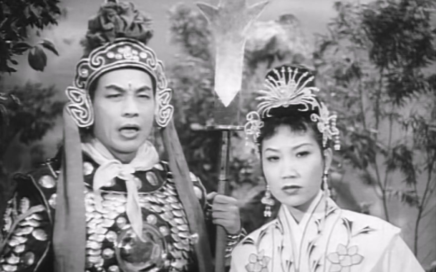 剧情/神话 猩猩王大闹天宫 猩猩王大鬧天宮 (1959)