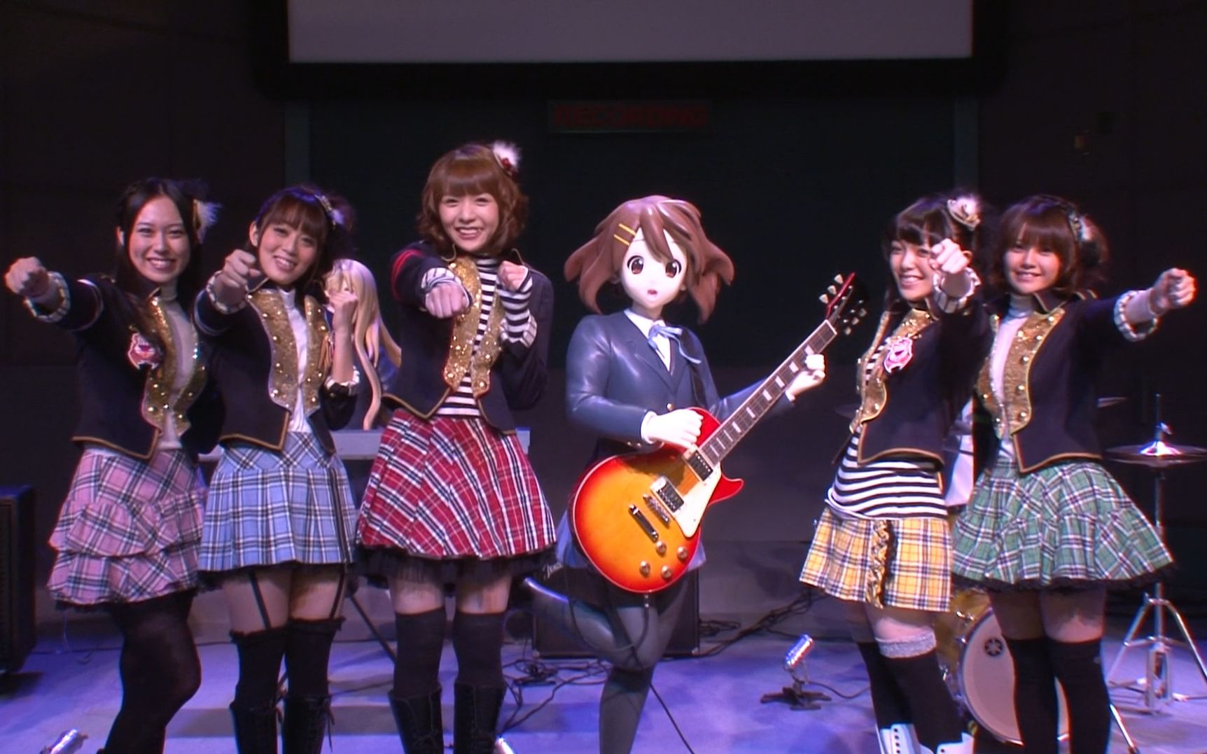 1127放学后茶会in日本环球影城舞台幕后视频