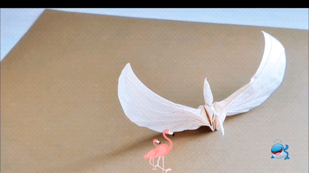 带翅膀的千纸鹤折纸,真的好漂亮啊!