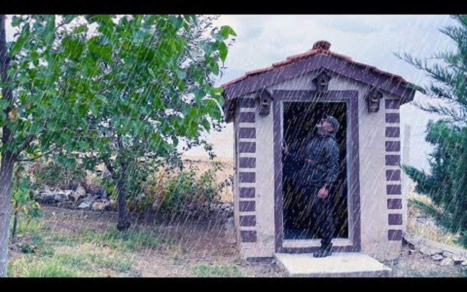 [图]【Tr Wilderness】陷入暴风雨-在大雨中的小房子里过夜