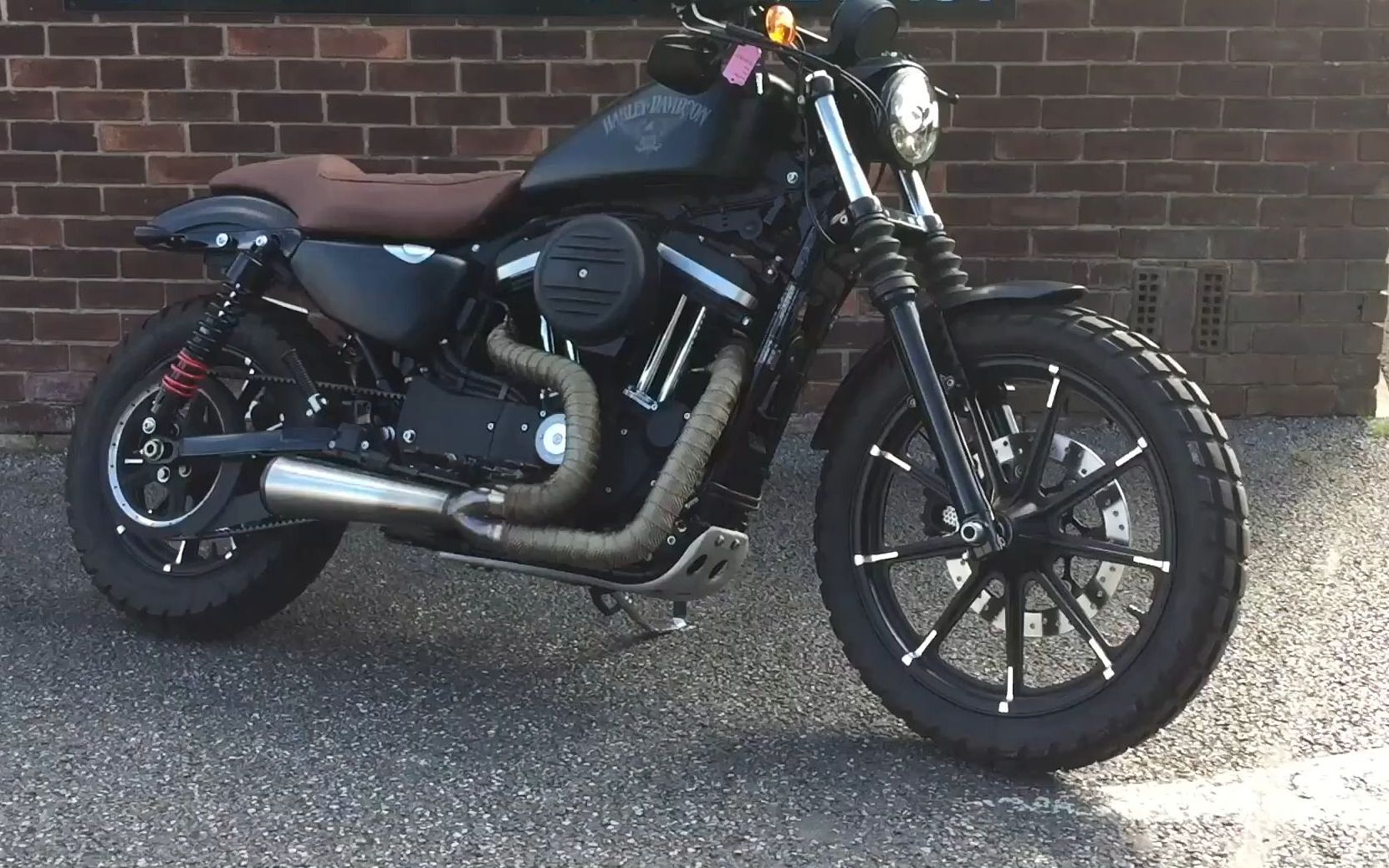 哈雷戴维森硬汉883