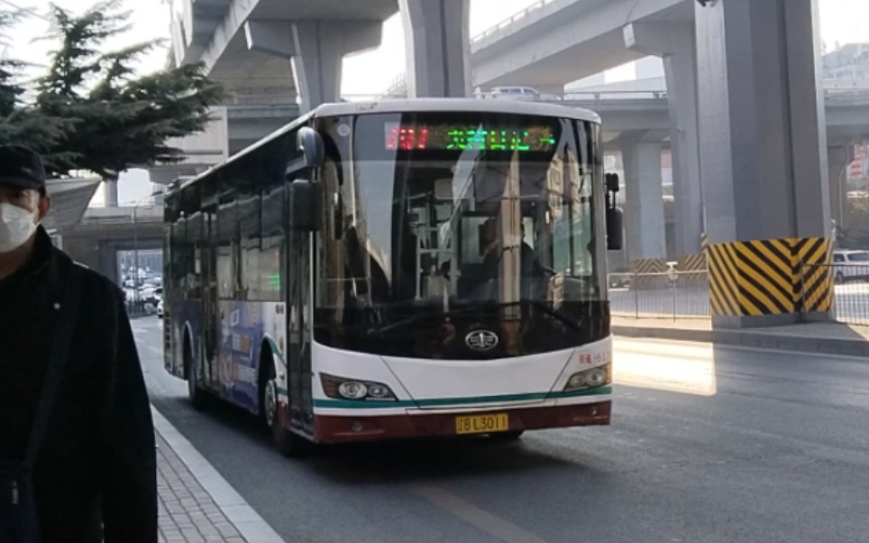 大连公交707路一汽ca6125urn34香炉礁出站