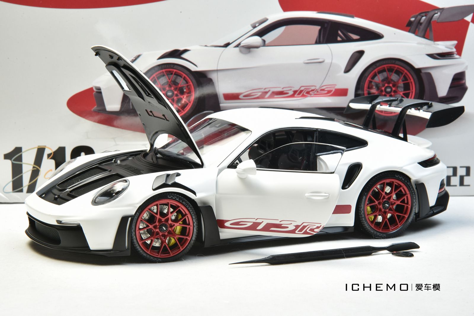 迷你切 1:18 合金開門 porsche 911(992)gt3 rs 汽車模型