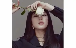 Télécharger la video: 📹 JISOO x ELLE Hong Kong