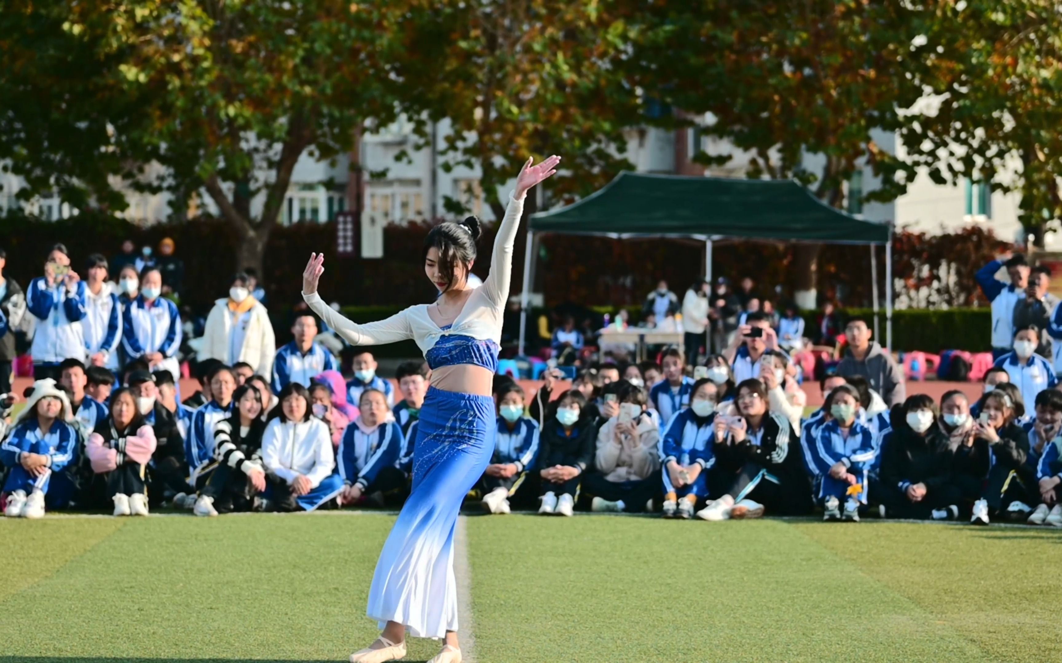 [图]大连市第十一中学运动会舞蹈表演