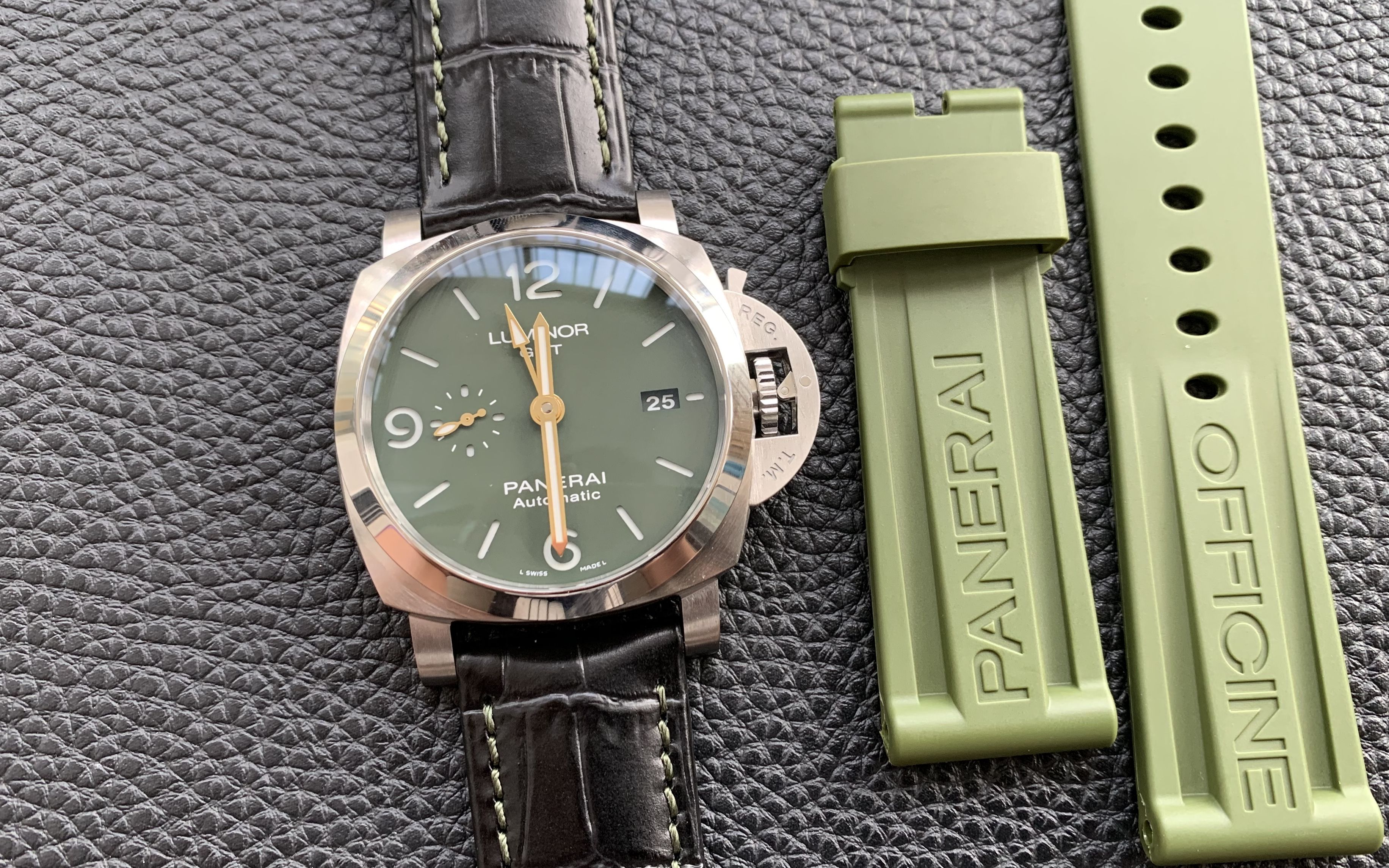 时诚谈表:2020年新款沛纳海1056实拍评测_哔哩哔哩_bilibili