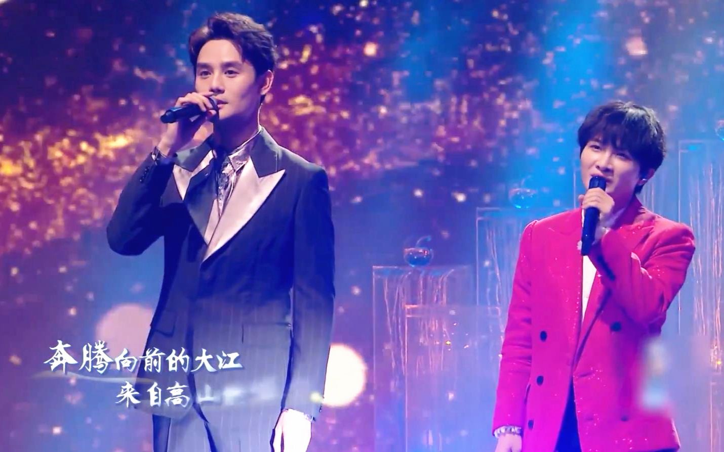 电视版王凯周深合唱和光同尘低音炮和天使嗓的配合简直太完美了2021