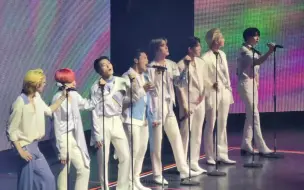 Video herunterladen: 【ATEEZ】致命的Live