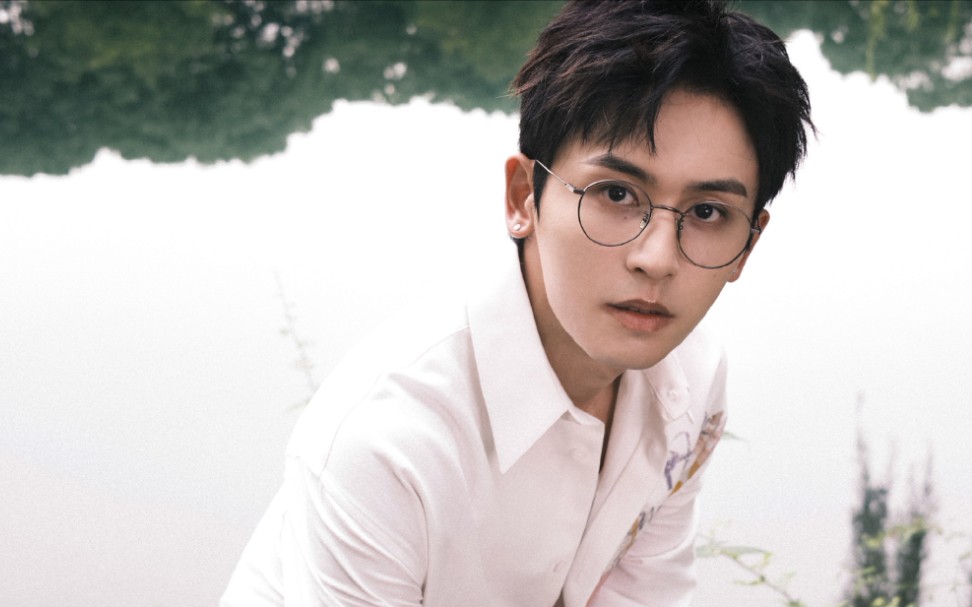 210620张哲瀚哇哈哈直播