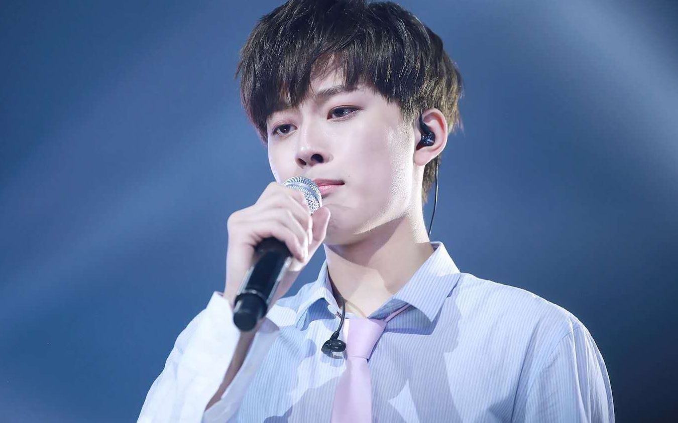 produce101虐我千百遍,我待101如初恋(3季101个人向最爱的top10舞台)