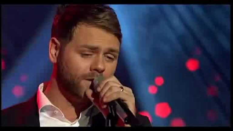 [图]【Brian McFadden 】Time to Save Our Love(2014 The Late Late Show Live)