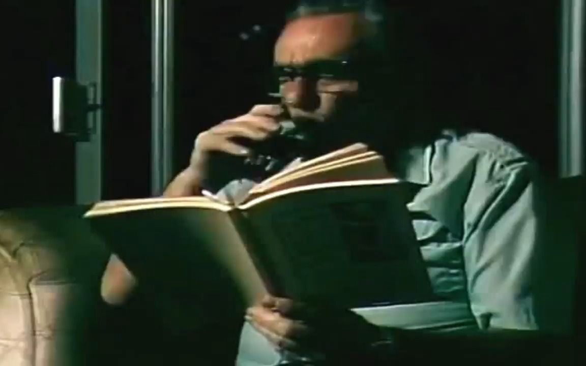 【美国诗歌】布考斯基朗读他的诗歌 ＂The Crunch＂,Charles Bukowski,1977哔哩哔哩bilibili