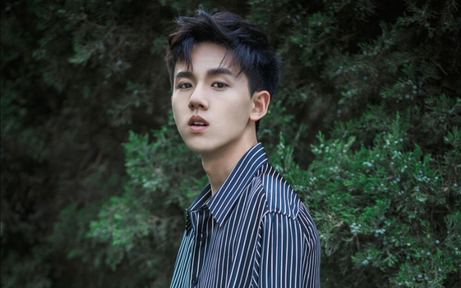 发现一位阳光可爱的大男孩—张耀