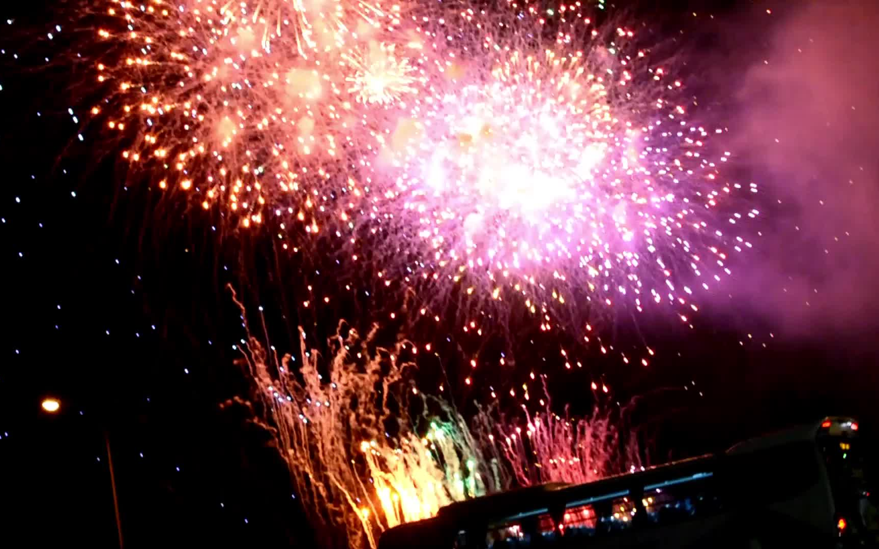 你的名字x花火大会听说和心爱的人在花火下许愿会永远在一起哦