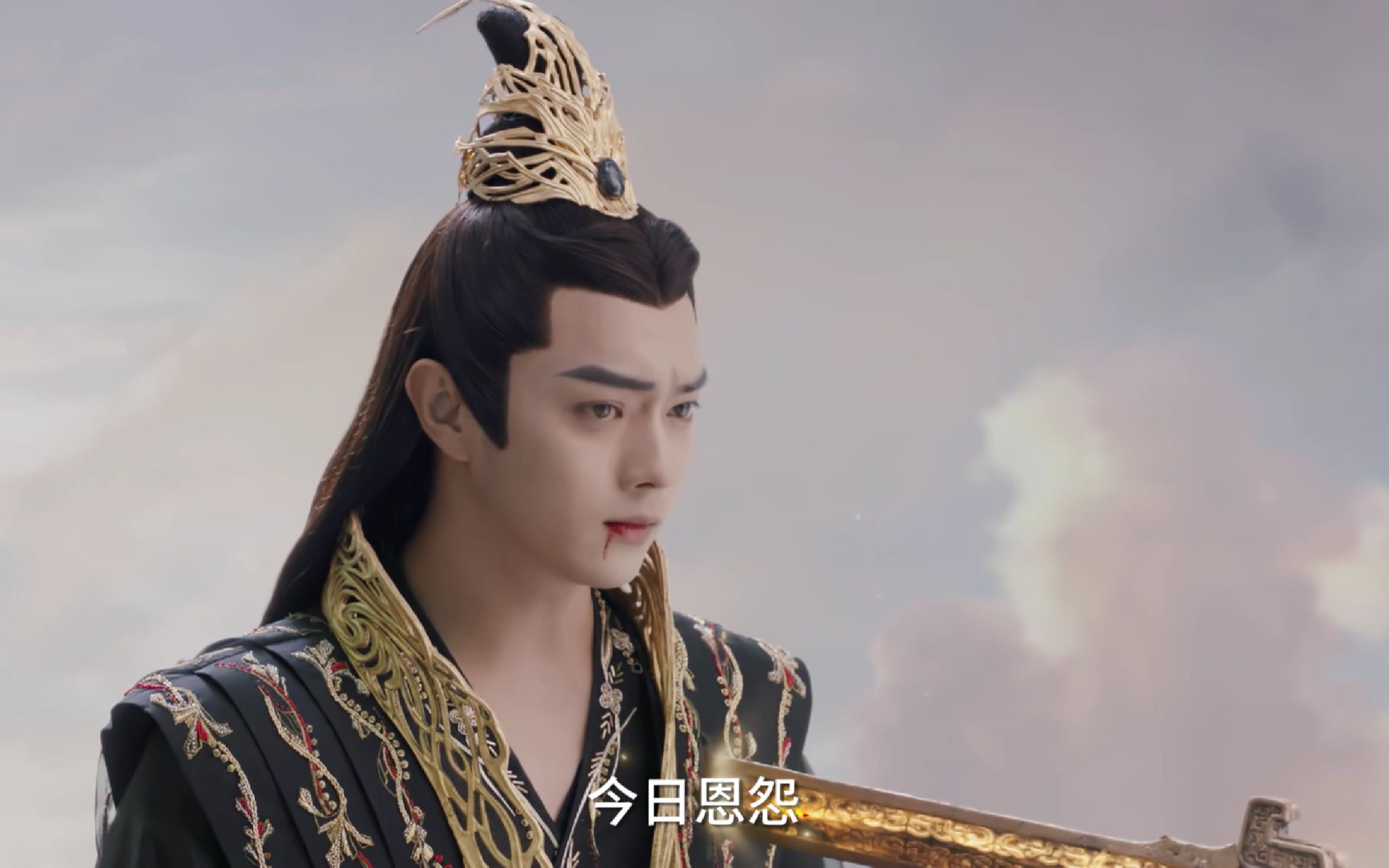 【千古玦尘】后池为古君报仇用剑刺白玦,"古的白"高虐警告!