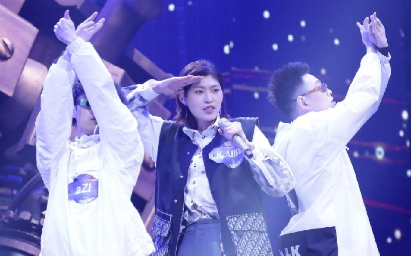 魔动北极星说唱听我的最会玩旋律的两组人合作