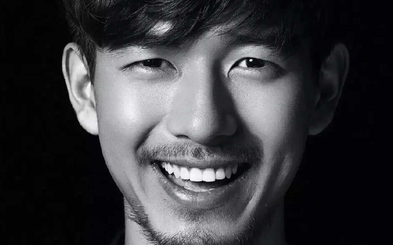 李现小时候的样子-李现