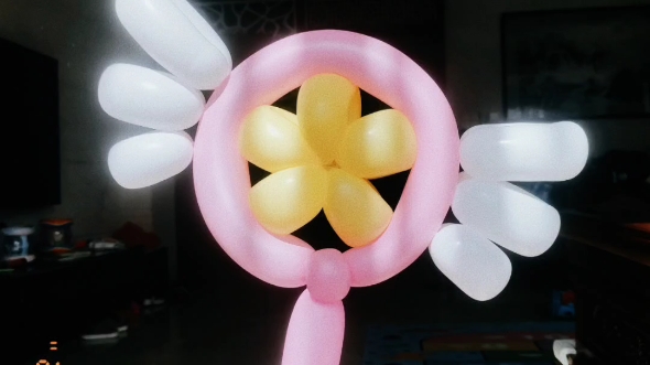 小樱的魔法棒在闪闪发光,气球造型