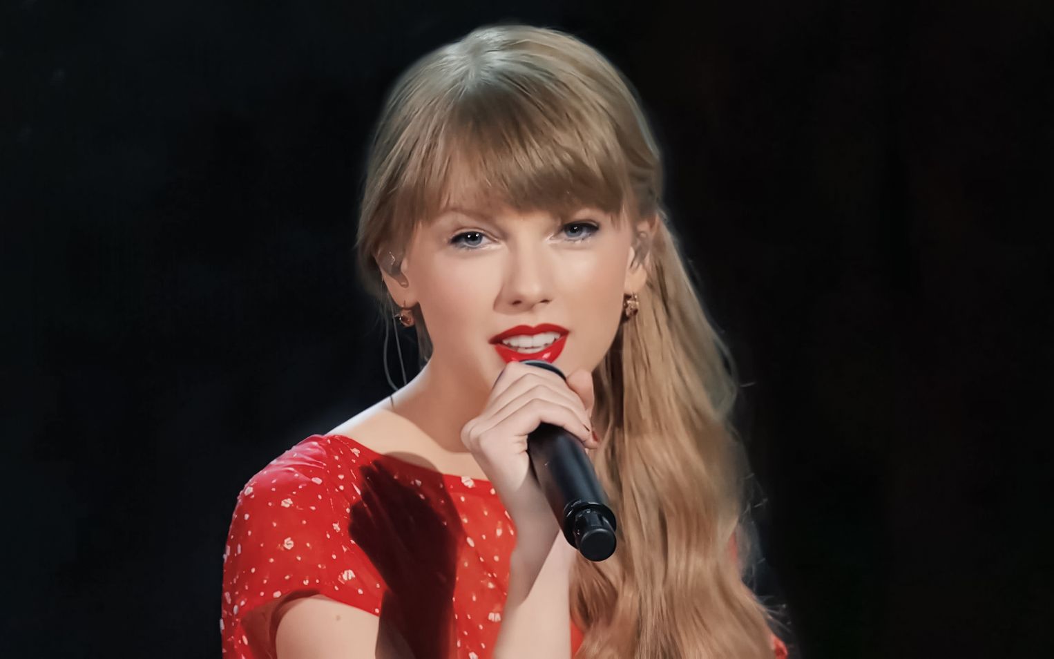 【taylor swift】[4k修复] begin again (cma awards 2012)_哔哩哔哩
